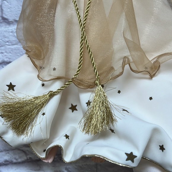 Vintage porcelain angel doll with feather wings - Picture 5 of 11